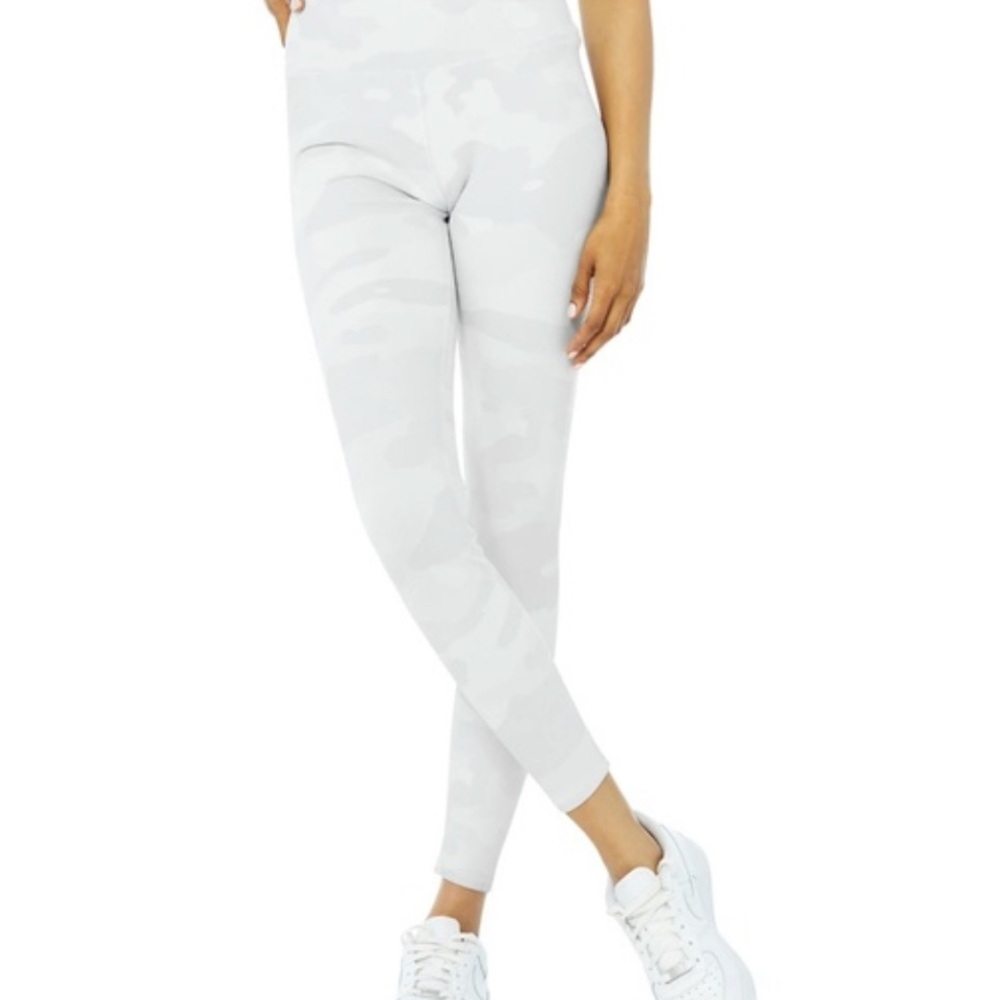 Alo High Waist Vapor Leggings- Gray Camouflage - Picture 4 of 9
